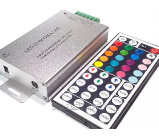 RGB контроллер для светодиодной ленты с пультом, 3*8А, 44кн.